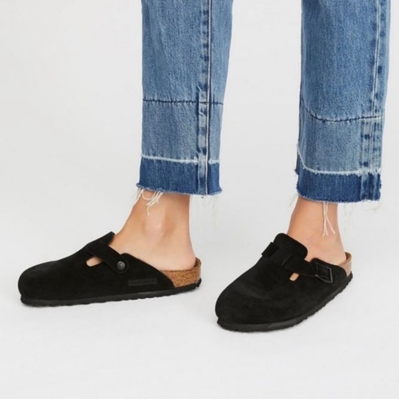 Birkenstock Shoes - NEW! Birkenstock Boston Suede Clogs